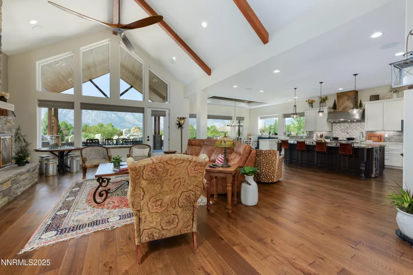 949 Heavenly View, Gardnerville, Nevada 89460, 5 Bedrooms Bedrooms, ,6 BathroomsBathrooms,Residential,Residential,Heavenly View,250055150
