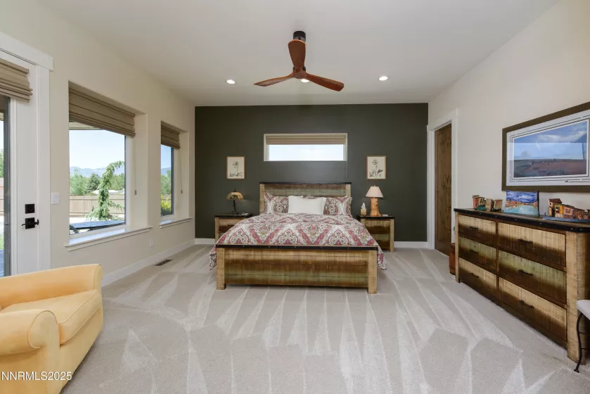 949 Heavenly View, Gardnerville, Nevada 89460, 5 Bedrooms Bedrooms, ,6 BathroomsBathrooms,Residential,Residential,Heavenly View,250055150