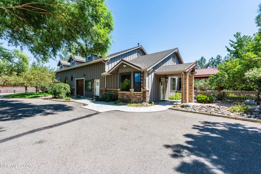 Guest House/RV Garage