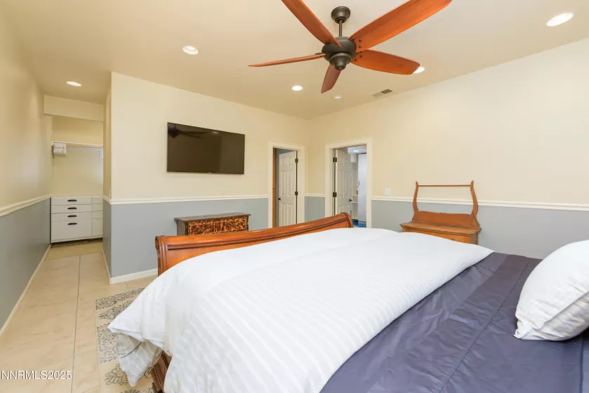 949 Heavenly View, Gardnerville, Nevada 89460, 5 Bedrooms Bedrooms, ,6 BathroomsBathrooms,Residential,Residential,Heavenly View,250055150