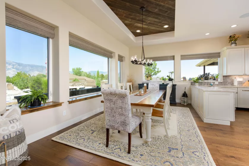 949 Heavenly View, Gardnerville, Nevada 89460, 5 Bedrooms Bedrooms, ,6 BathroomsBathrooms,Residential,Residential,Heavenly View,250055150