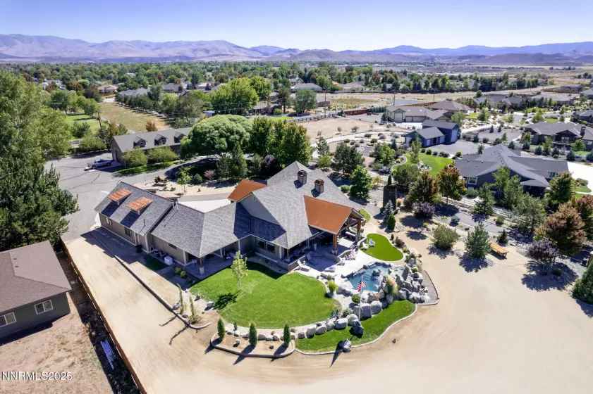 949 Heavenly View, Gardnerville, Nevada 89460, 5 Bedrooms Bedrooms, ,6 BathroomsBathrooms,Residential,Residential,Heavenly View,250055150