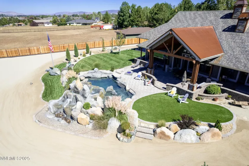 949 Heavenly View, Gardnerville, Nevada 89460, 5 Bedrooms Bedrooms, ,6 BathroomsBathrooms,Residential,Residential,Heavenly View,250055150