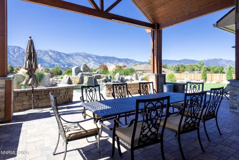 949 Heavenly View, Gardnerville, Nevada 89460, 5 Bedrooms Bedrooms, ,6 BathroomsBathrooms,Residential,Residential,Heavenly View,250055150