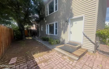 514 Ralston, Reno, Nevada 89503, 2 Bedrooms Bedrooms, ,1 BathroomBathrooms,Residential Lease,Manufactured,Ralston,250055154