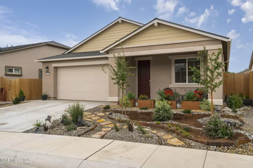 1045 Bravestone, Carson City, Nevada 89703, 3 Bedrooms Bedrooms, ,2 BathroomsBathrooms,Residential,Residential,Bravestone,250055162
