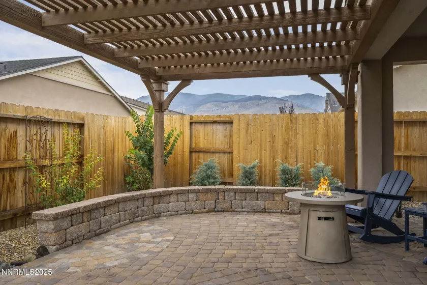 1045 Bravestone, Carson City, Nevada 89703, 3 Bedrooms Bedrooms, ,2 BathroomsBathrooms,Residential,Residential,Bravestone,250055162