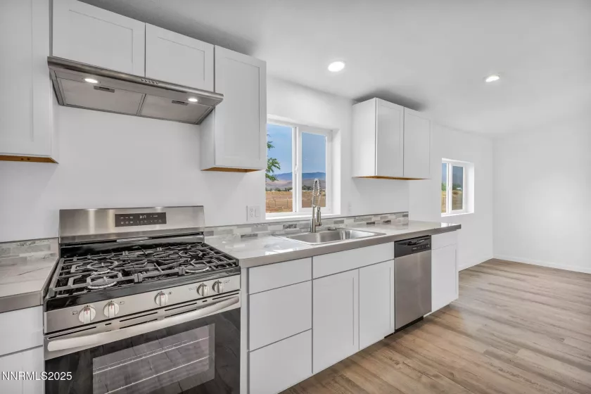 9320 Pat, Stagecoach, Nevada 89429, 3 Bedrooms Bedrooms, ,2 BathroomsBathrooms,Residential,Residential,Pat,250055163