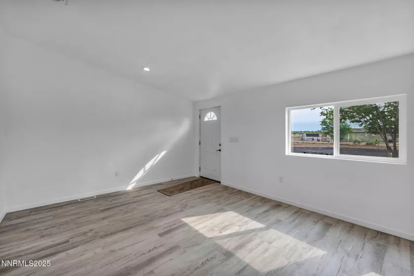 9320 Pat, Stagecoach, Nevada 89429, 3 Bedrooms Bedrooms, ,2 BathroomsBathrooms,Residential,Residential,Pat,250055163