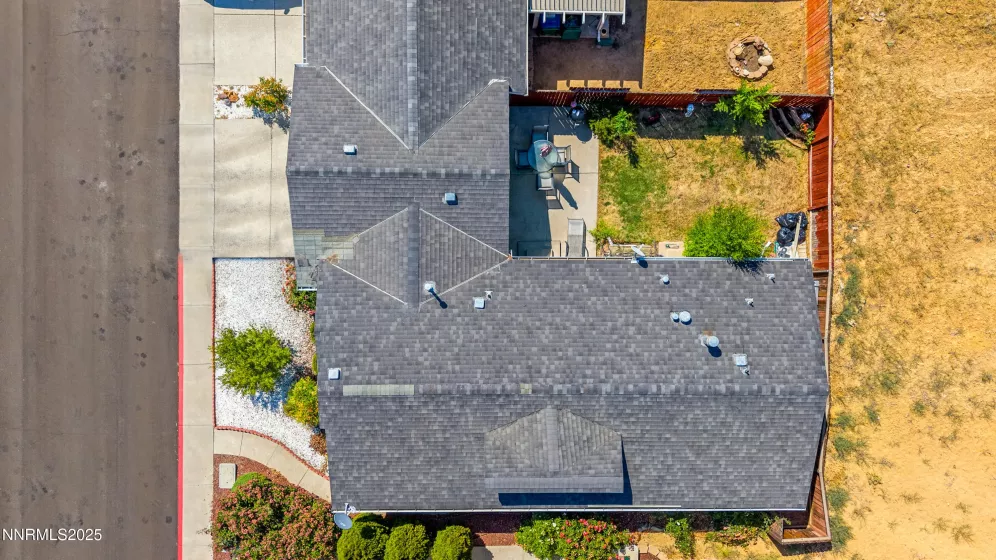 7571 Diamond Pointe, Reno, Nevada 89506, 3 Bedrooms Bedrooms, ,2 BathroomsBathrooms,Residential,Residential,Diamond Pointe,250055166