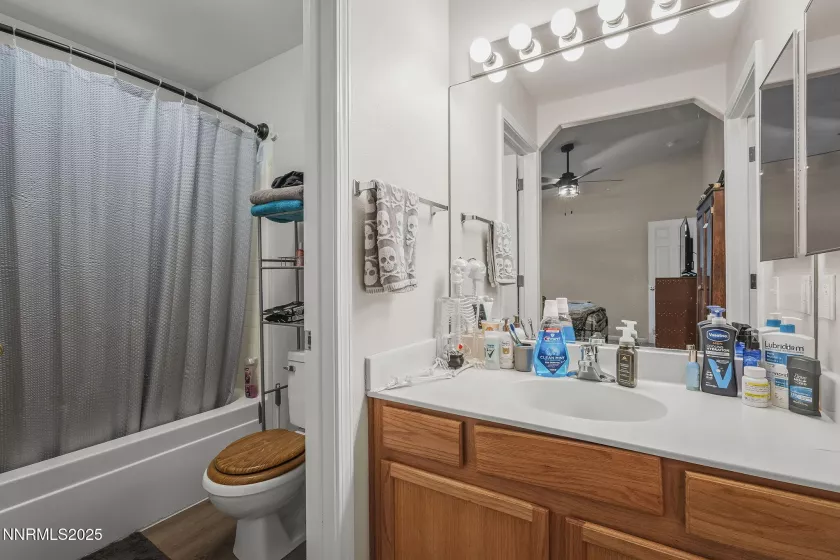 617 Winter, Fernley, Nevada 89408, 3 Bedrooms Bedrooms, ,2 BathroomsBathrooms,Residential,Residential,Winter,250052837