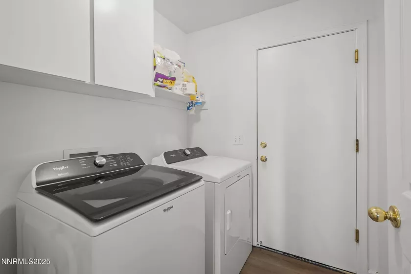 617 Winter, Fernley, Nevada 89408, 3 Bedrooms Bedrooms, ,2 BathroomsBathrooms,Residential,Residential,Winter,250052837
