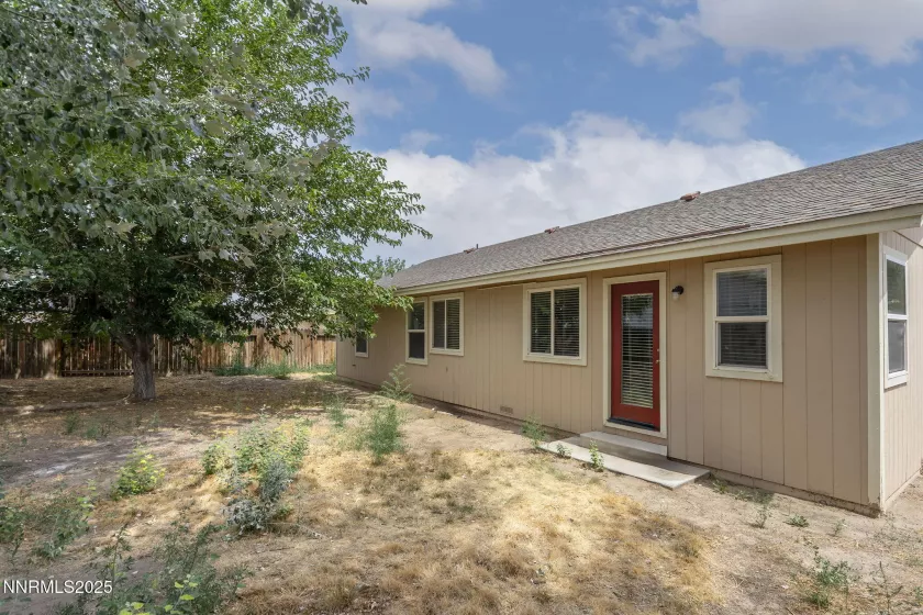617 Winter, Fernley, Nevada 89408, 3 Bedrooms Bedrooms, ,2 BathroomsBathrooms,Residential,Residential,Winter,250052837