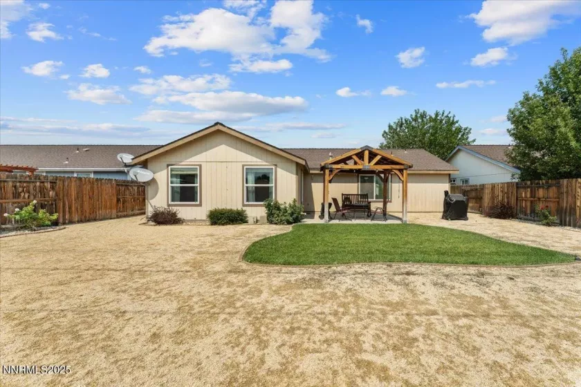 437 Trellis, Fernley, Nevada 89408, 3 Bedrooms Bedrooms, ,2 BathroomsBathrooms,Residential,Residential,Trellis,250055172