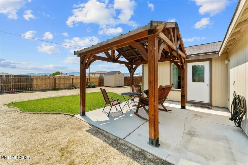 437 Trellis, Fernley, Nevada 89408, 3 Bedrooms Bedrooms, ,2 BathroomsBathrooms,Residential,Residential,Trellis,250055172