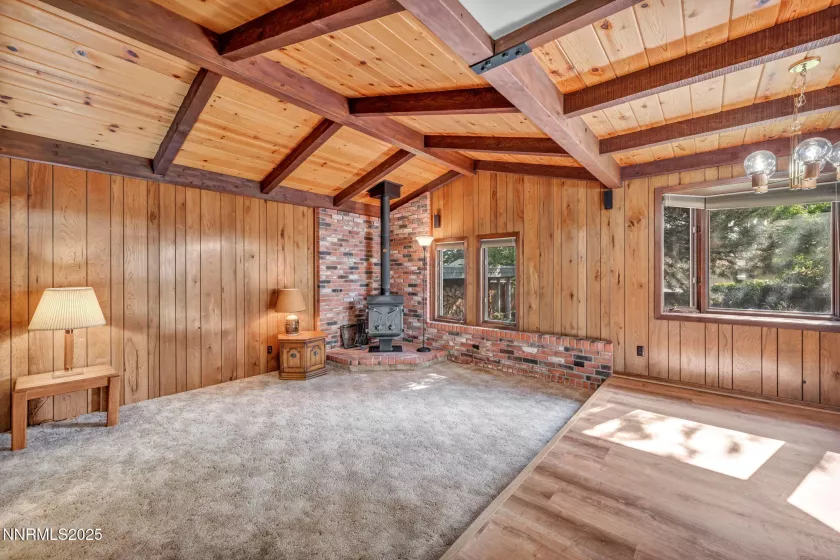 225 Albany, Carson City, Nevada 89703, 3 Bedrooms Bedrooms, ,1 BathroomBathrooms,Residential,Residential,Albany,250055176
