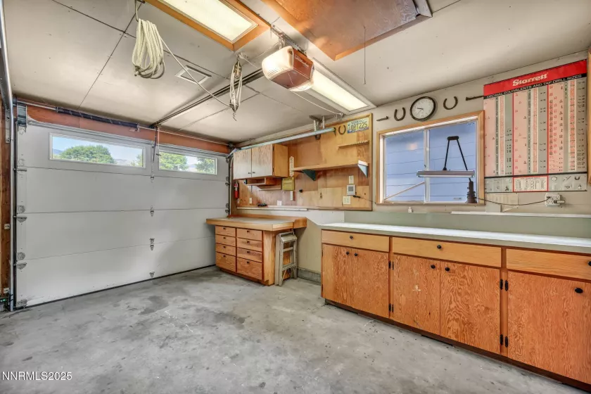 225 Albany, Carson City, Nevada 89703, 3 Bedrooms Bedrooms, ,1 BathroomBathrooms,Residential,Residential,Albany,250055176