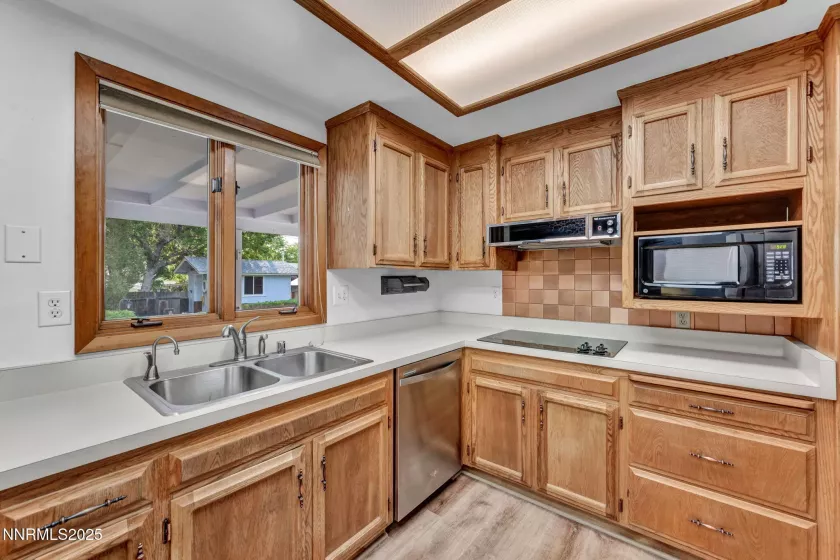 225 Albany, Carson City, Nevada 89703, 3 Bedrooms Bedrooms, ,1 BathroomBathrooms,Residential,Residential,Albany,250055176