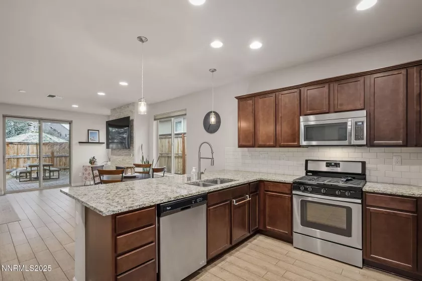 3205 Covent Garden, Reno, Nevada 89509, 2 Bedrooms Bedrooms, ,2 BathroomsBathrooms,Residential,Residential,Covent Garden,250055179