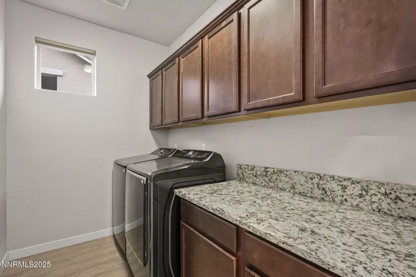 3205 Covent Garden, Reno, Nevada 89509, 2 Bedrooms Bedrooms, ,2 BathroomsBathrooms,Residential,Residential,Covent Garden,250055179
