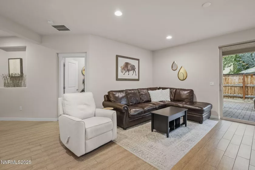 3205 Covent Garden, Reno, Nevada 89509, 2 Bedrooms Bedrooms, ,2 BathroomsBathrooms,Residential,Residential,Covent Garden,250055179