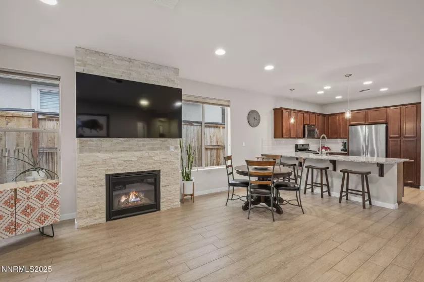 3205 Covent Garden, Reno, Nevada 89509, 2 Bedrooms Bedrooms, ,2 BathroomsBathrooms,Residential,Residential,Covent Garden,250055179