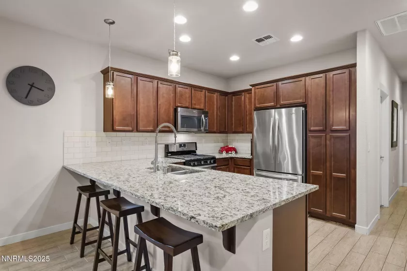 3205 Covent Garden, Reno, Nevada 89509, 2 Bedrooms Bedrooms, ,2 BathroomsBathrooms,Residential,Residential,Covent Garden,250055179
