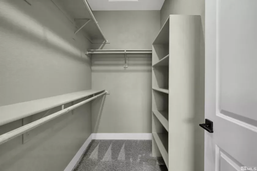 1791 La Cita, Minden, Nevada 89423, 5 Bedrooms Bedrooms, ,3 BathroomsBathrooms,Residential,Residential,La Cita,250003837