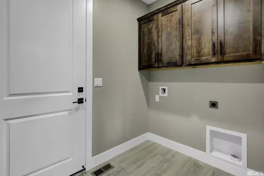 1791 La Cita, Minden, Nevada 89423, 5 Bedrooms Bedrooms, ,3 BathroomsBathrooms,Residential,Residential,La Cita,250003837