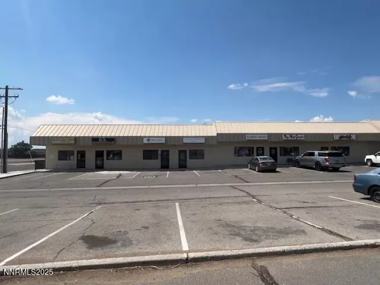 1525 Williams, Fallon, Nevada 89406, ,Commercial Lease,Manufactured,Williams,250055189