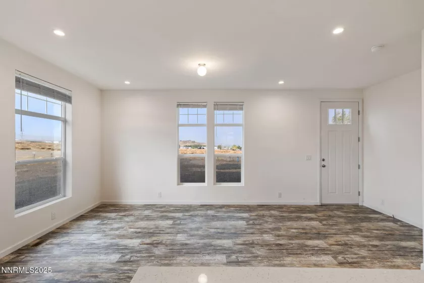 1205 Cooney, Silver Springs, Nevada 89429, 3 Bedrooms Bedrooms, ,2 BathroomsBathrooms,Residential,Residential,Cooney,250055201