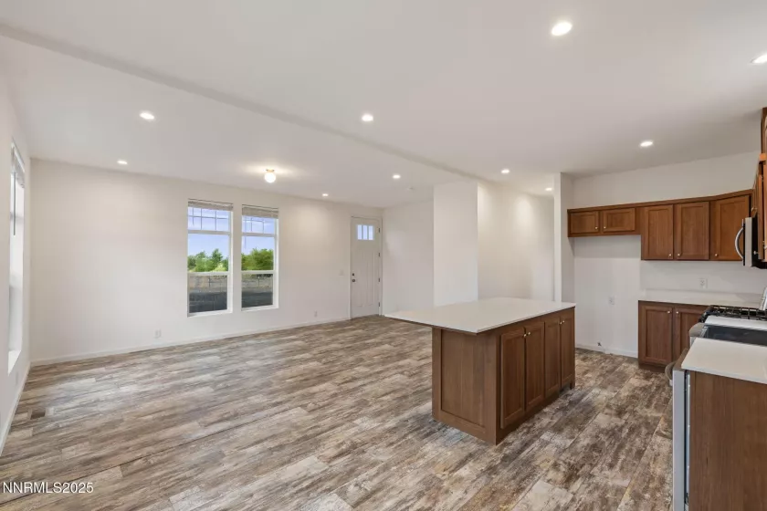 1205 Cooney, Silver Springs, Nevada 89429, 3 Bedrooms Bedrooms, ,2 BathroomsBathrooms,Residential,Residential,Cooney,250055201