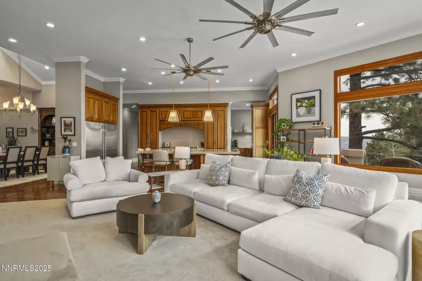 370 Timberlake, Reno, Nevada 89511, 4 Bedrooms Bedrooms, ,5 BathroomsBathrooms,Residential,Residential,Timberlake,250055202
