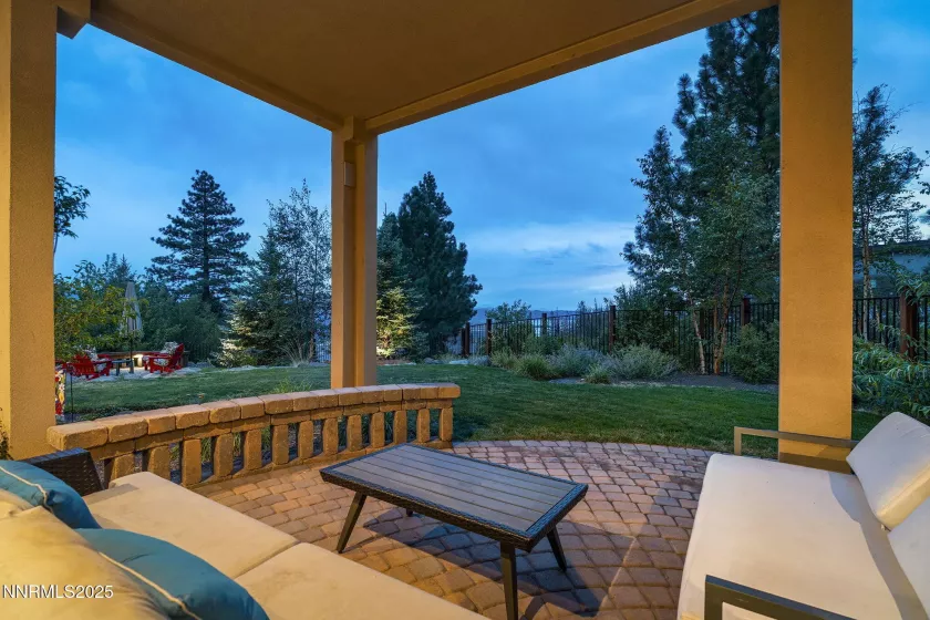 370 Timberlake, Reno, Nevada 89511, 4 Bedrooms Bedrooms, ,5 BathroomsBathrooms,Residential,Residential,Timberlake,250055202