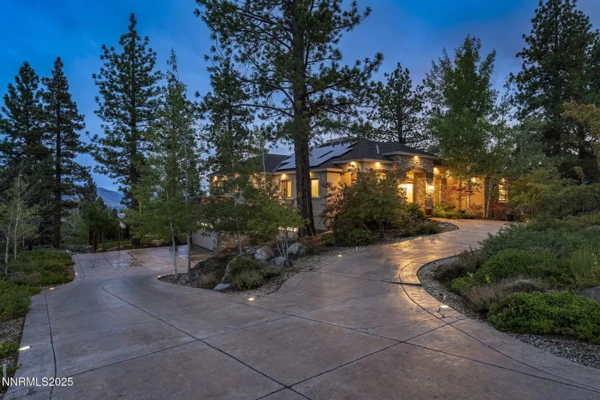 370 Timberlake, Reno, Nevada 89511, 4 Bedrooms Bedrooms, ,5 BathroomsBathrooms,Residential,Residential,Timberlake,250055202