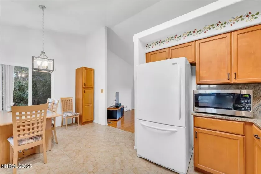6714 Drexel, Sparks, Nevada 89436, 3 Bedrooms Bedrooms, ,2 BathroomsBathrooms,Residential,Residential,Drexel,250055205