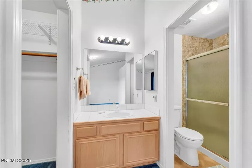 6714 Drexel, Sparks, Nevada 89436, 3 Bedrooms Bedrooms, ,2 BathroomsBathrooms,Residential,Residential,Drexel,250055205