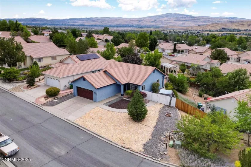 6714 Drexel, Sparks, Nevada 89436, 3 Bedrooms Bedrooms, ,2 BathroomsBathrooms,Residential,Residential,Drexel,250055205