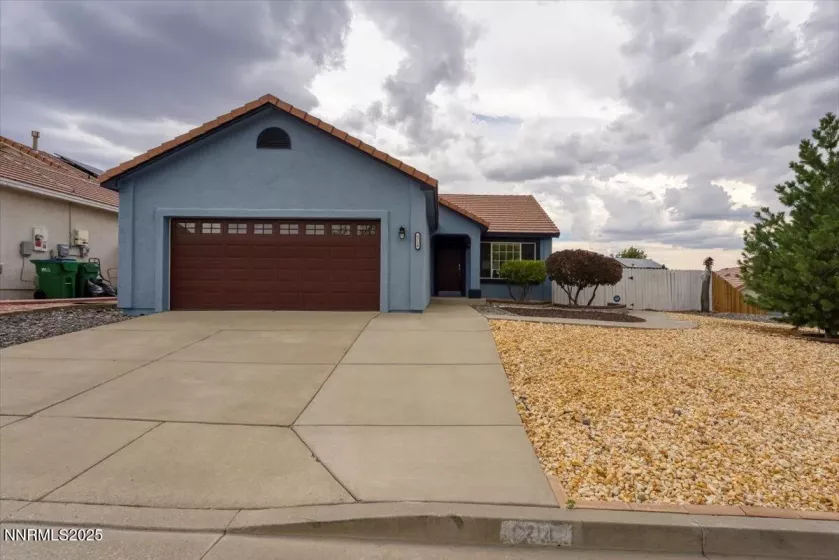 6714 Drexel, Sparks, Nevada 89436, 3 Bedrooms Bedrooms, ,2 BathroomsBathrooms,Residential,Residential,Drexel,250055205