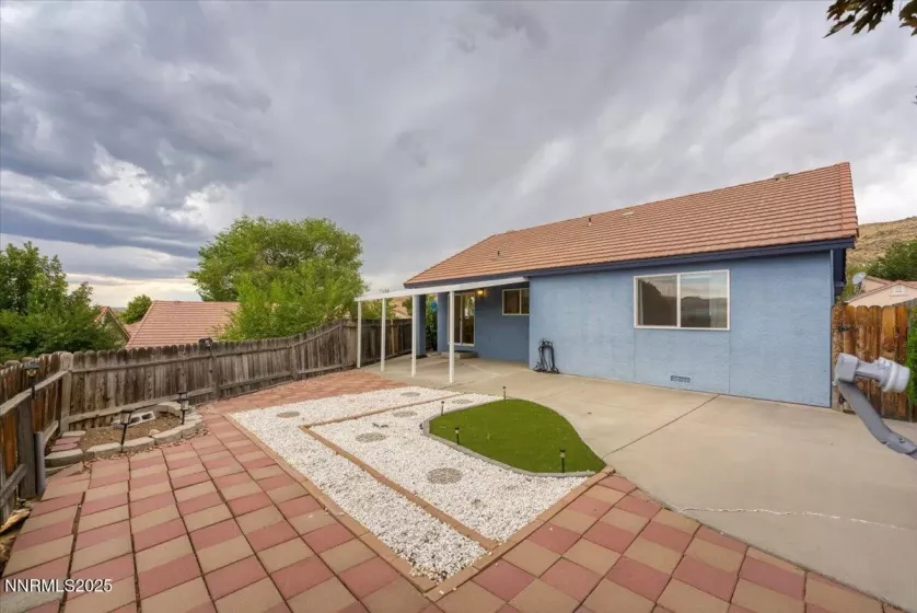 6714 Drexel, Sparks, Nevada 89436, 3 Bedrooms Bedrooms, ,2 BathroomsBathrooms,Residential,Residential,Drexel,250055205