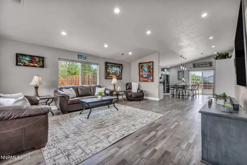 20 Tankersley, Spanish Springs, Nevada 89436, 3 Bedrooms Bedrooms, ,2 BathroomsBathrooms,Residential,Residential,Tankersley,250055204