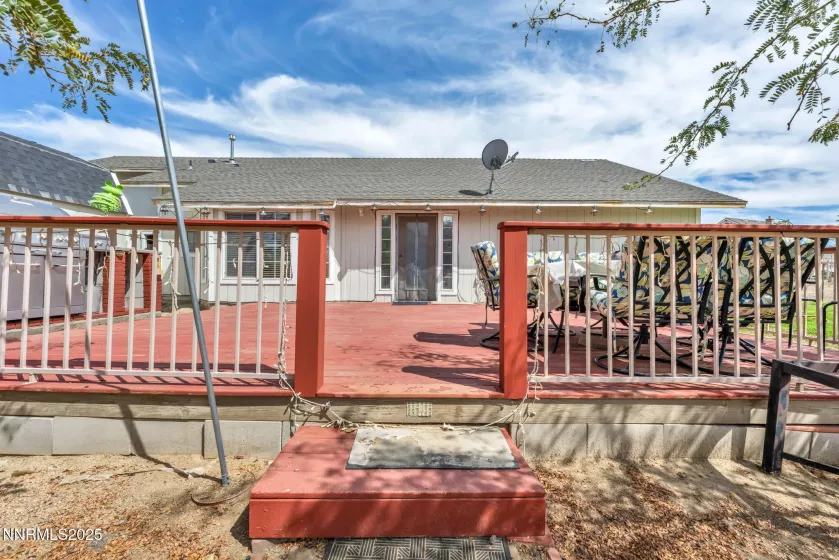1005 Carol, Fernley, Nevada 89408, 3 Bedrooms Bedrooms, ,2 BathroomsBathrooms,Residential,Residential,Carol,250055206