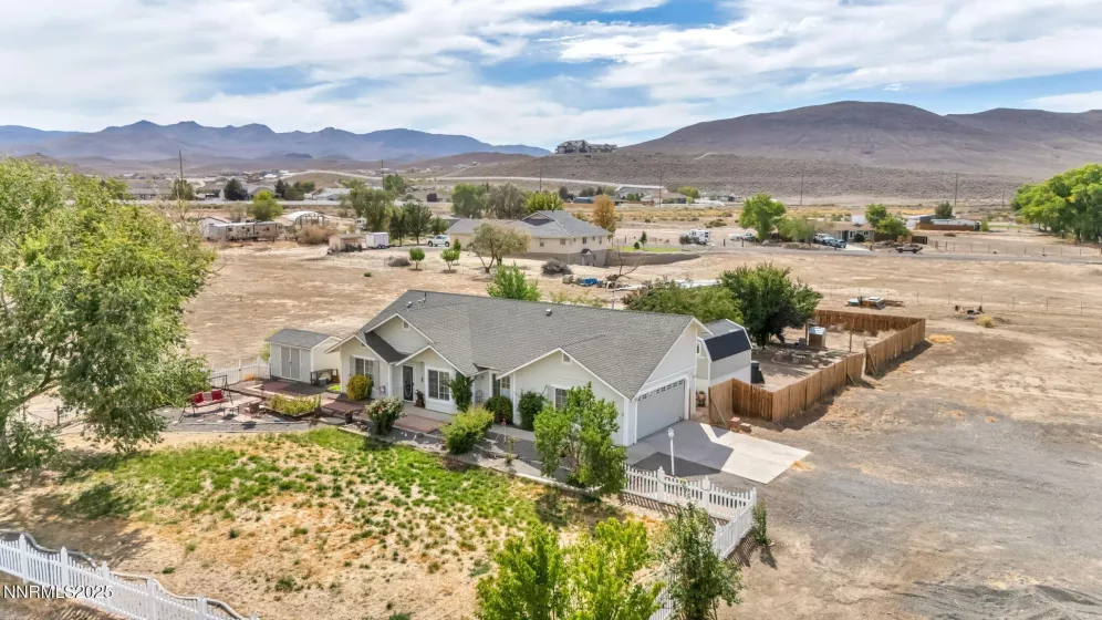 1005 Carol, Fernley, Nevada 89408, 3 Bedrooms Bedrooms, ,2 BathroomsBathrooms,Residential,Residential,Carol,250055206