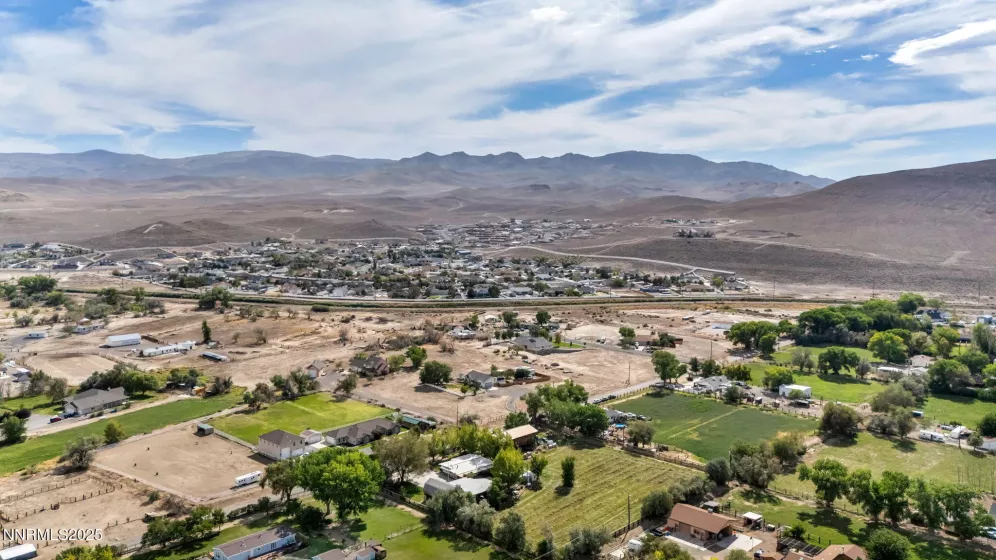 1005 Carol, Fernley, Nevada 89408, 3 Bedrooms Bedrooms, ,2 BathroomsBathrooms,Residential,Residential,Carol,250055206
