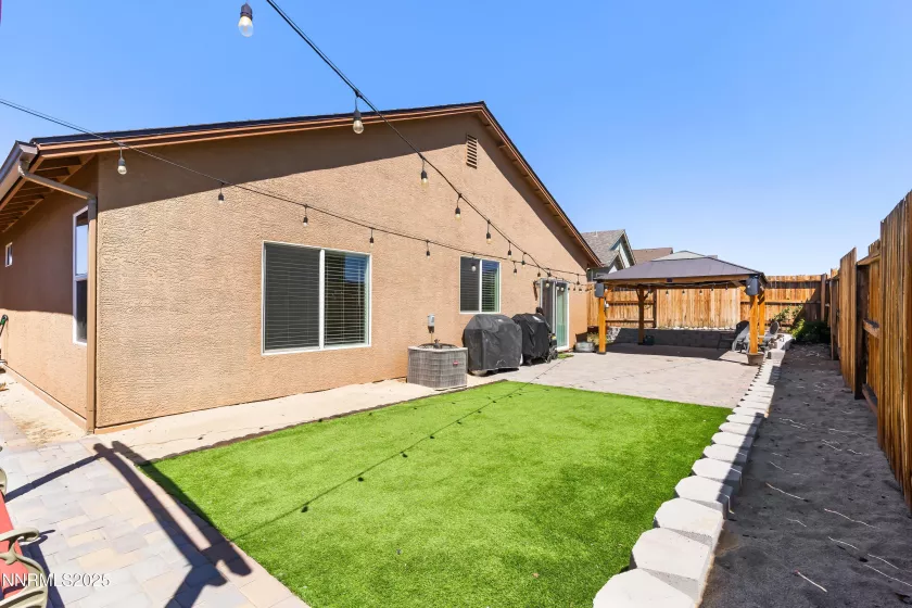 14340 Leiden, Reno, Nevada 89506, 4 Bedrooms Bedrooms, ,2 BathroomsBathrooms,Residential,Residential,Leiden,250055195