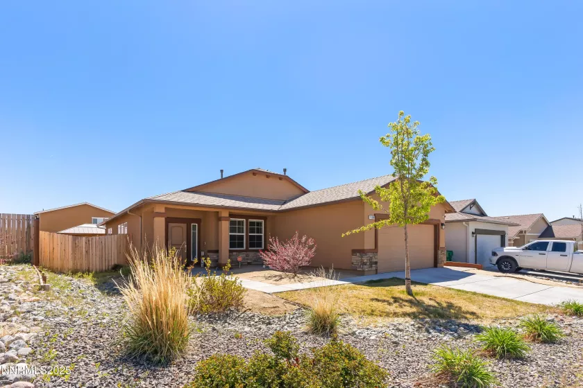 14340 Leiden, Reno, Nevada 89506, 4 Bedrooms Bedrooms, ,2 BathroomsBathrooms,Residential,Residential,Leiden,250055195