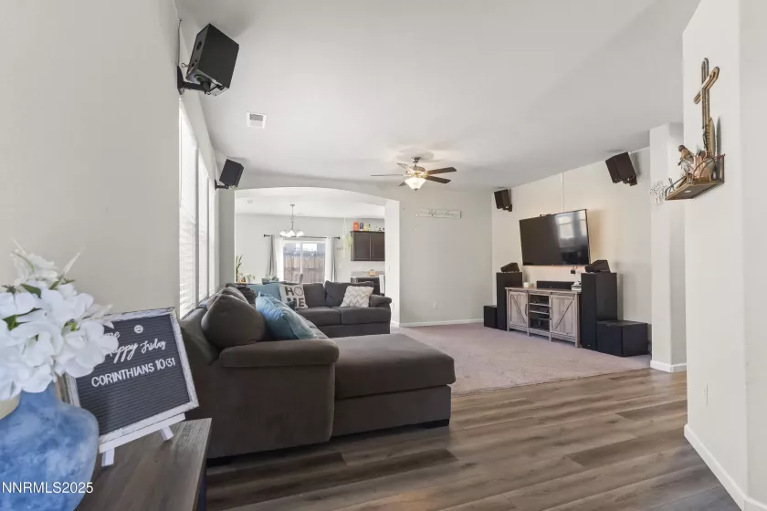 14340 Leiden, Reno, Nevada 89506, 4 Bedrooms Bedrooms, ,2 BathroomsBathrooms,Residential,Residential,Leiden,250055195