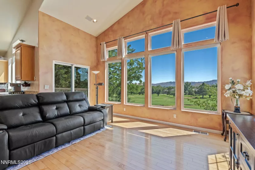 6152 Wycliffe, Reno, Nevada 89519, 3 Bedrooms Bedrooms, ,3 BathroomsBathrooms,Residential,Residential,Wycliffe,250055208