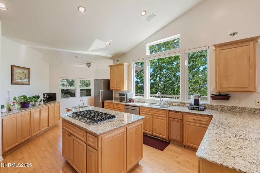6152 Wycliffe, Reno, Nevada 89519, 3 Bedrooms Bedrooms, ,3 BathroomsBathrooms,Residential,Residential,Wycliffe,250055208