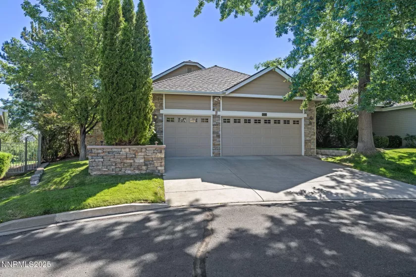6152 Wycliffe, Reno, Nevada 89519, 3 Bedrooms Bedrooms, ,3 BathroomsBathrooms,Residential,Residential,Wycliffe,250055208